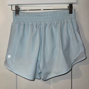 Lululemon Hotty Hot high rise shorts - 2”